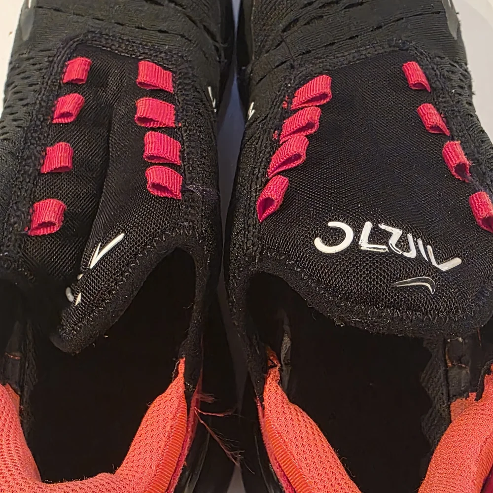 Nike Black and Red Air Max 270 Sneakers - Picture 2 of 7